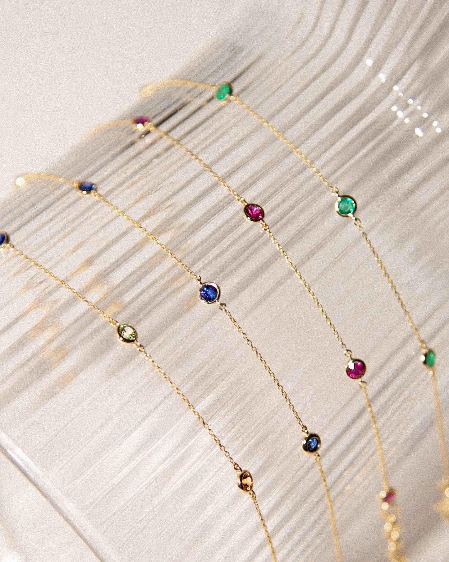 LINE COLOURS 5 Stone - FENA daily Jewellery